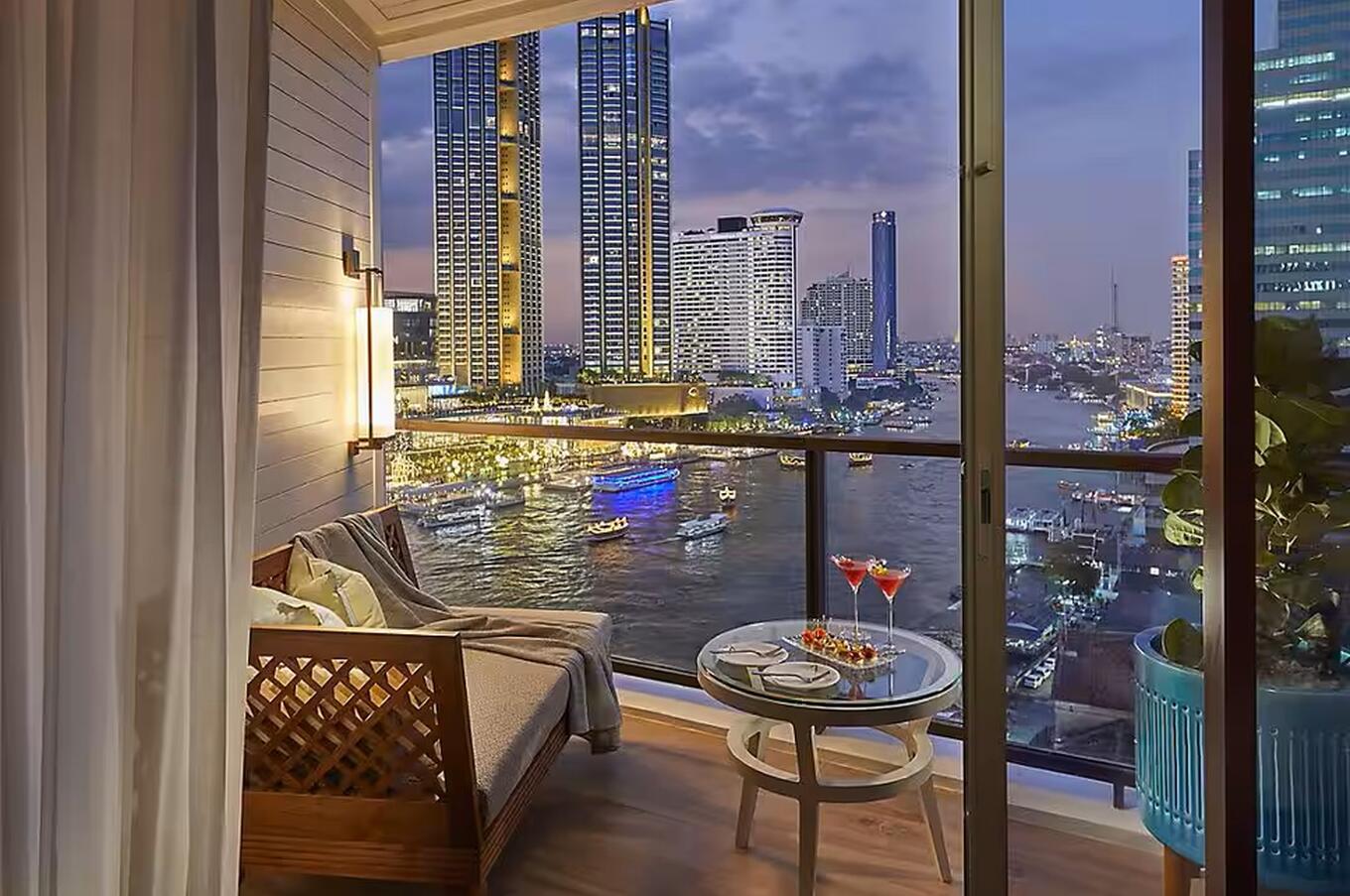 Mandarin Bangkok.